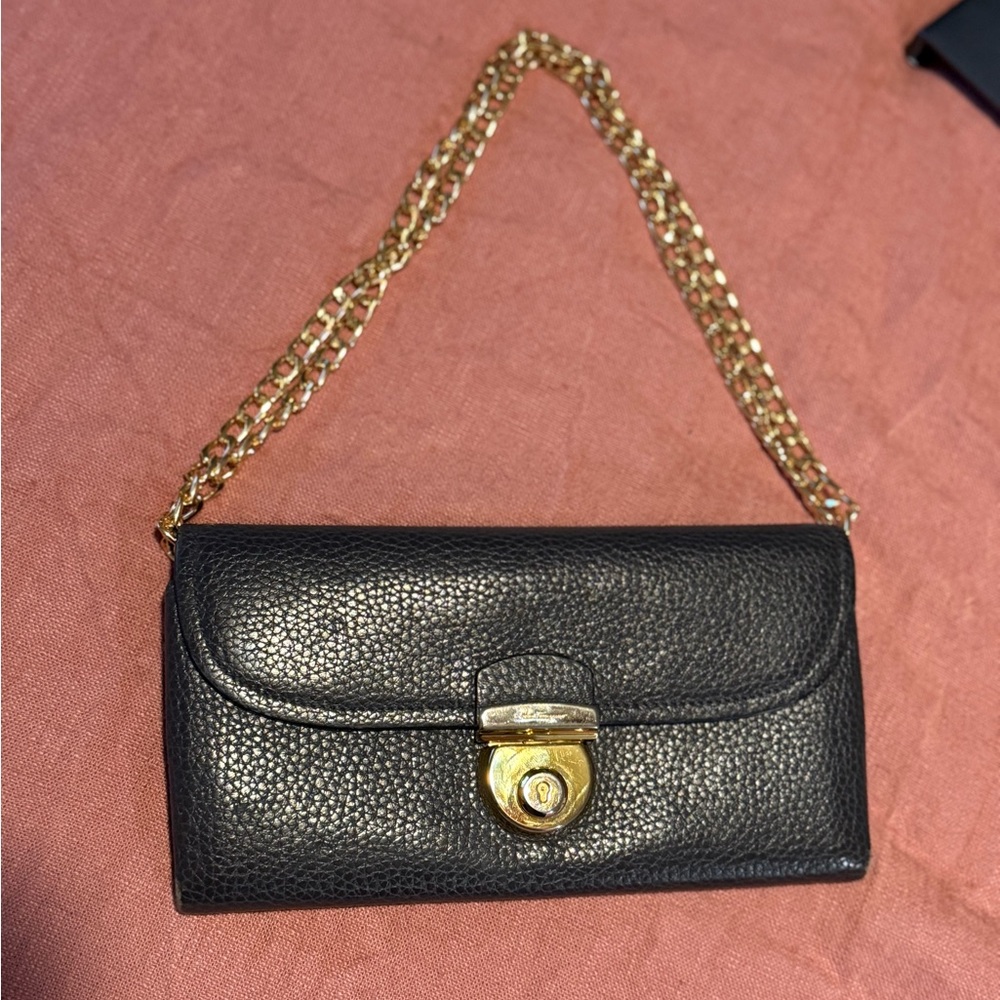 Salvatore Ferragamo Navy Blue Leather Wallet with Gold Clasp